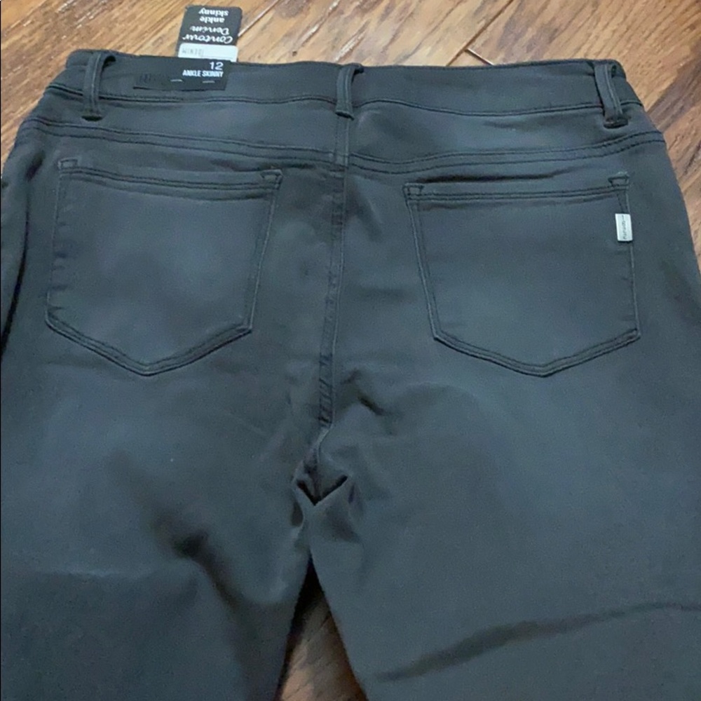Jeans - Picture 2 of 2